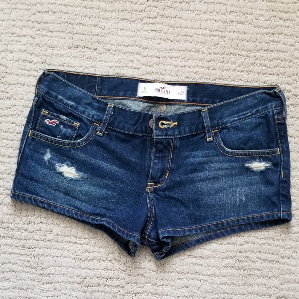 Hollister Short
